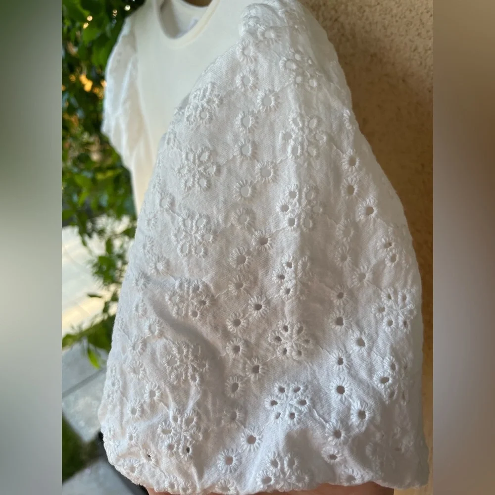 Zara Puff Sleeve Top - Picture 3 of 4